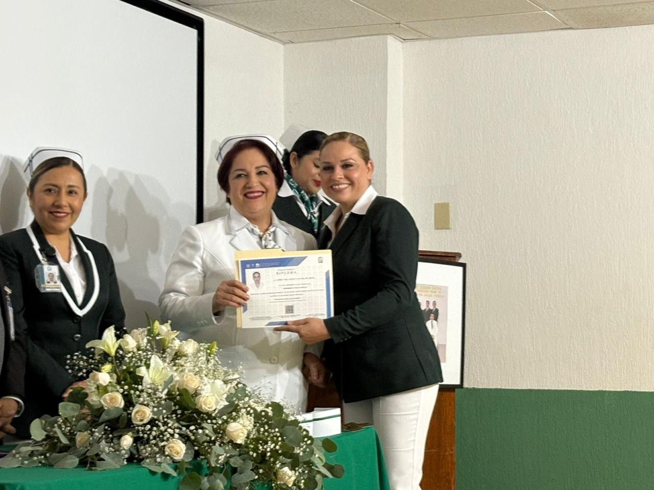 Gradúan enfermeros en Salud Pública en la frontera