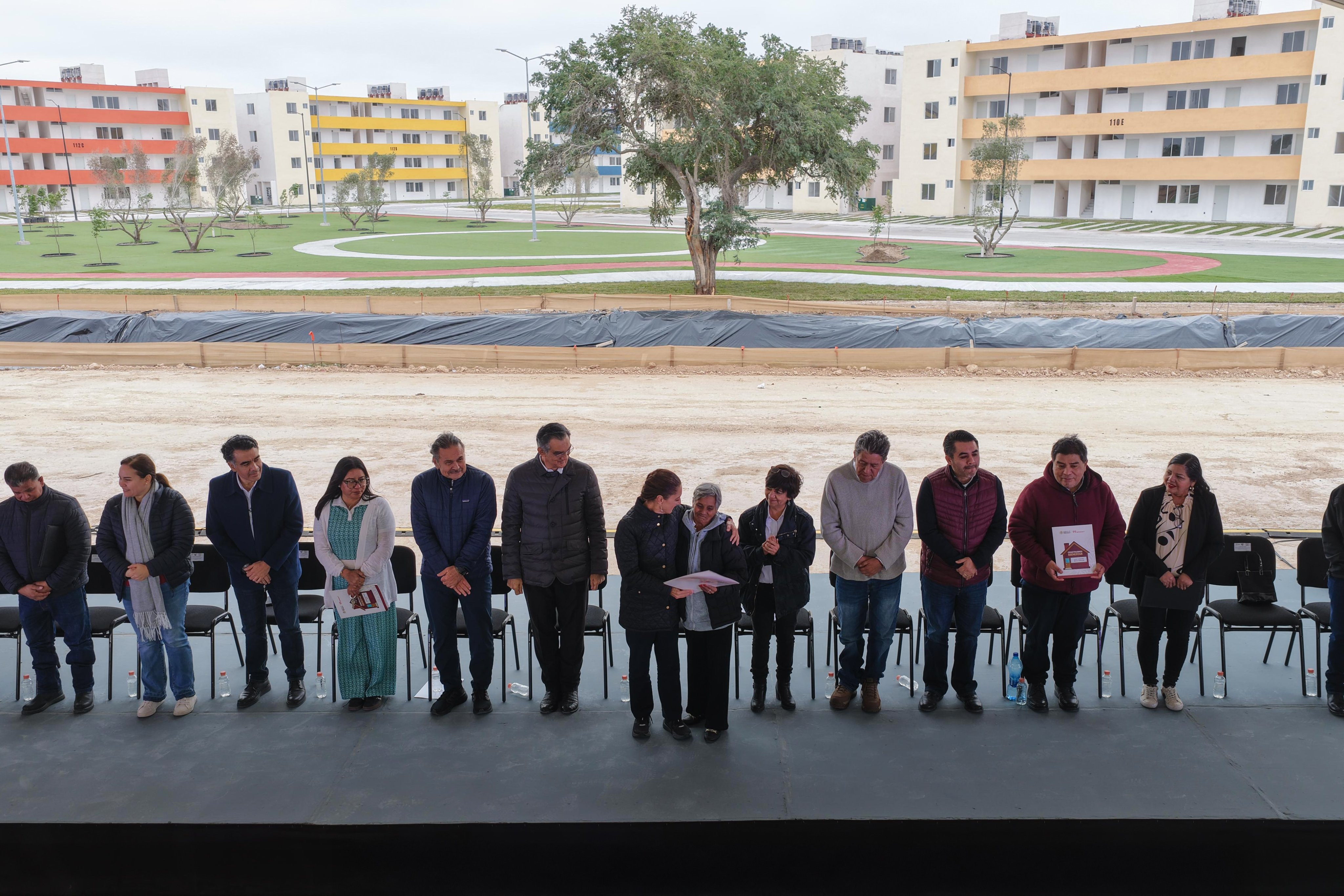 Nosotros negociamos, trabajamos con nuestros vecinos, pero nunca nos subordinamos: Sheinbaum