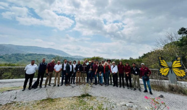 Coordinan estrategia para evitar propagación del gusano barrenador en fauna silvestre