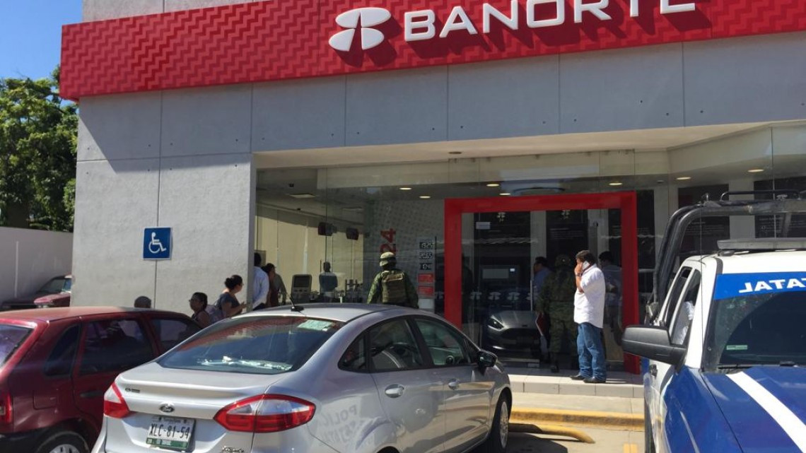 Violento robo en el interior de sucursal bancaria en Altamira