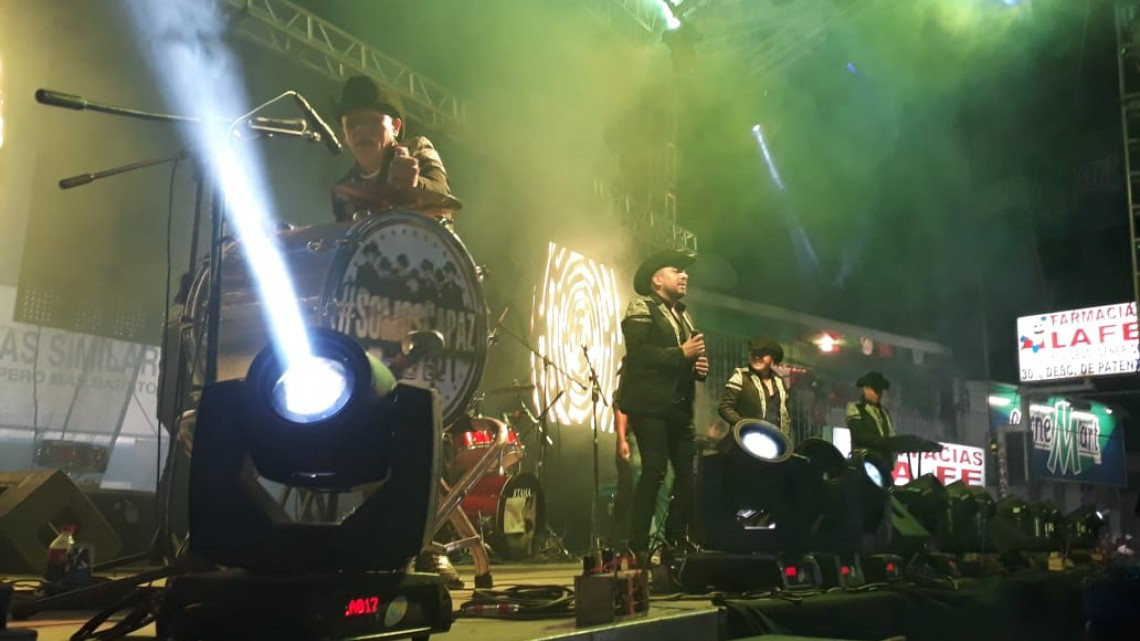 Gran fiesta en Altamira al celebrarse el tradicional grito de independencia