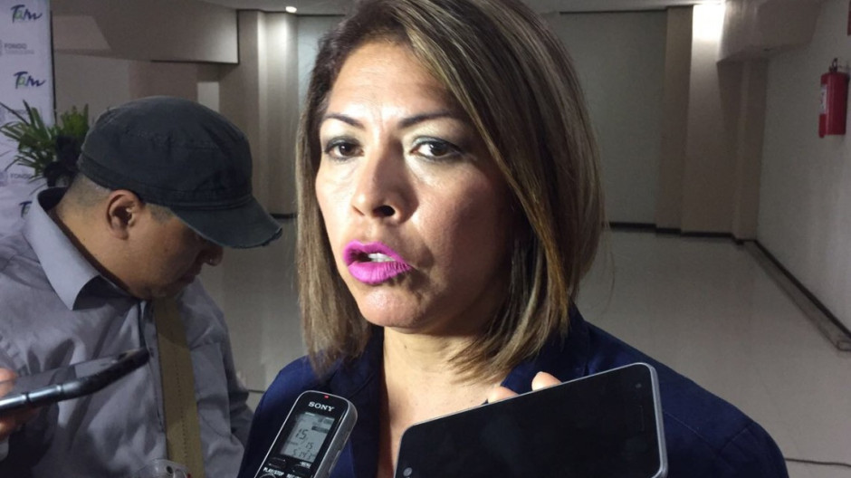 Programas estatales fortalecen a la mujer