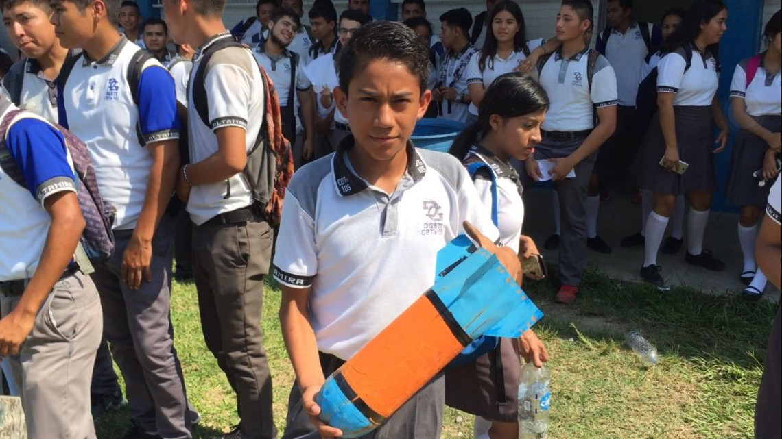 Realizan feria regional de física a nivel bachillerato 