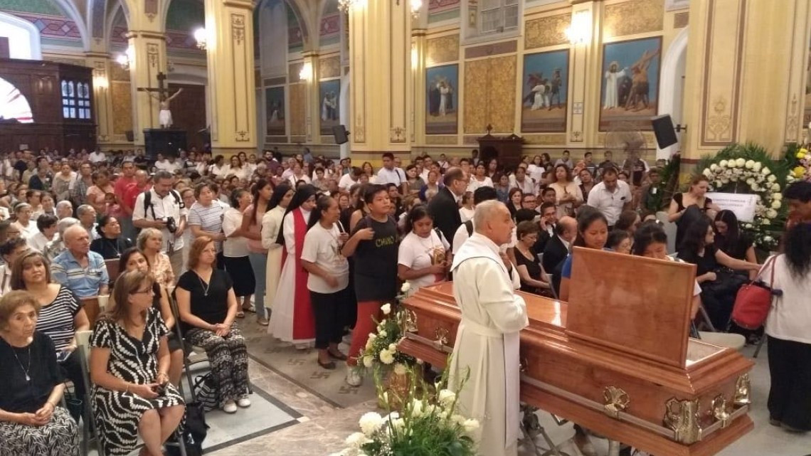 Dan último adiós al Obispo José Luis Dibildox Martínez