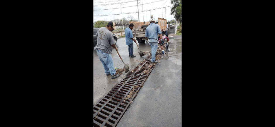 Realiza COMAPA limpieza de drenajes pluviales  
