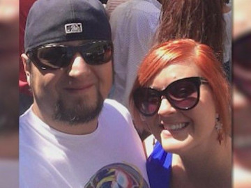 Ahora United Airlines expulsa a pareja que viajaba a su boda en Costa Rica