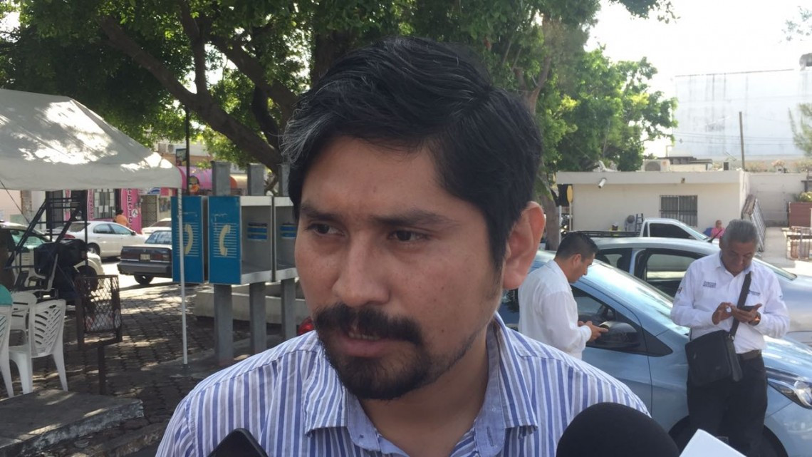 Protestan trabajadores en contra de Infonavit