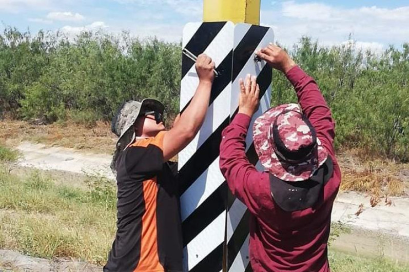 Desarrolló Municipio de Reynosa labor de mantenimiento en señalización vialen seña
