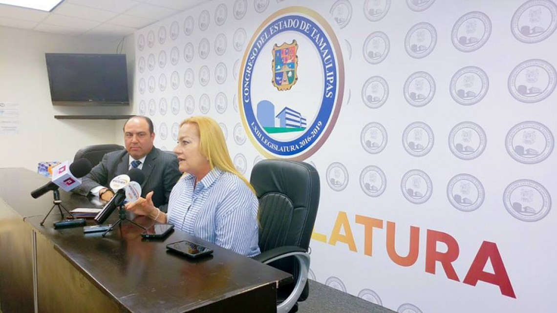 Asiste alcaldesa a sesión de Diputación Permanente