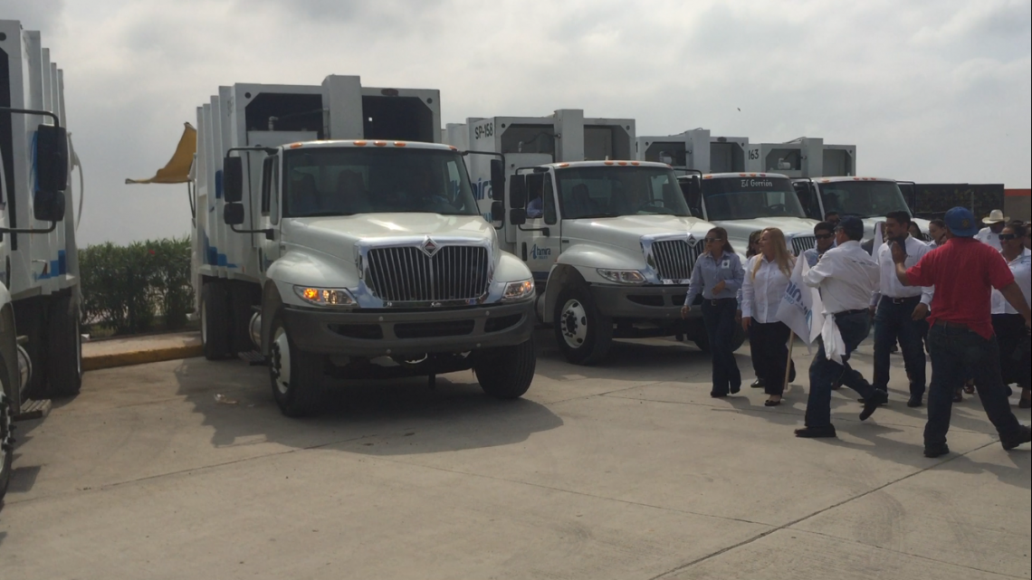 Altamira adquiere 10 camiones recolectores de basura más