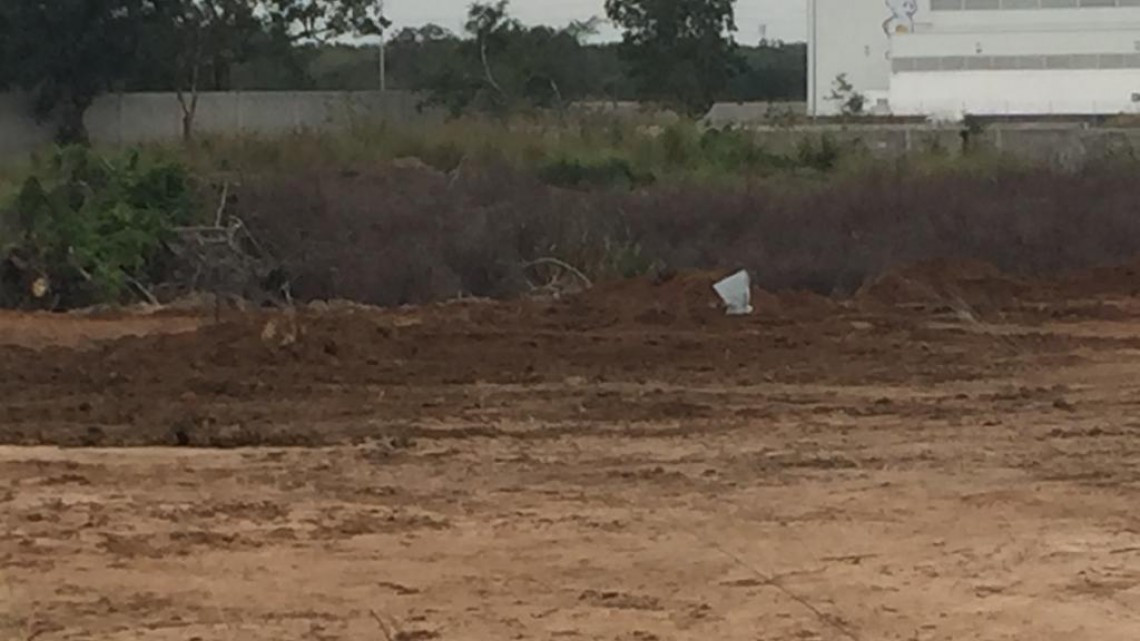 Relleno de espacio regulador de agua, aumenta riesgo de inundación en fraccionamiento Villas de Altamira.