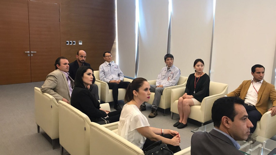 Carlos Talalcón fortalece lazos con el presidente de KIA Motors México 