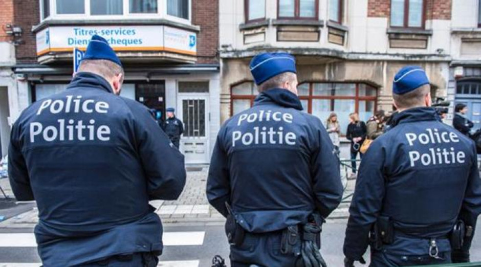 Por vehículo sospechoso, evacúan Palacio de Justicia de Bruselas 