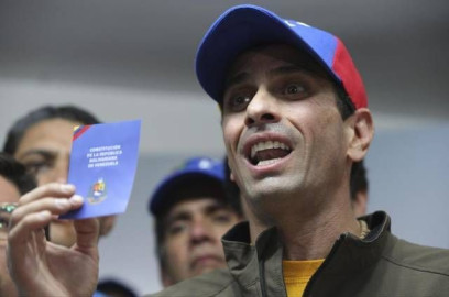 Capriles convoca a referéndum sobre su inhabilitación