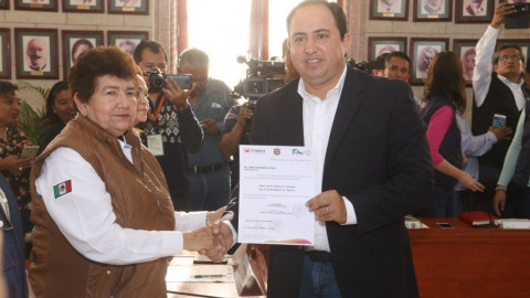 Nombra Magdalena Peraza a nuevos directores municipales