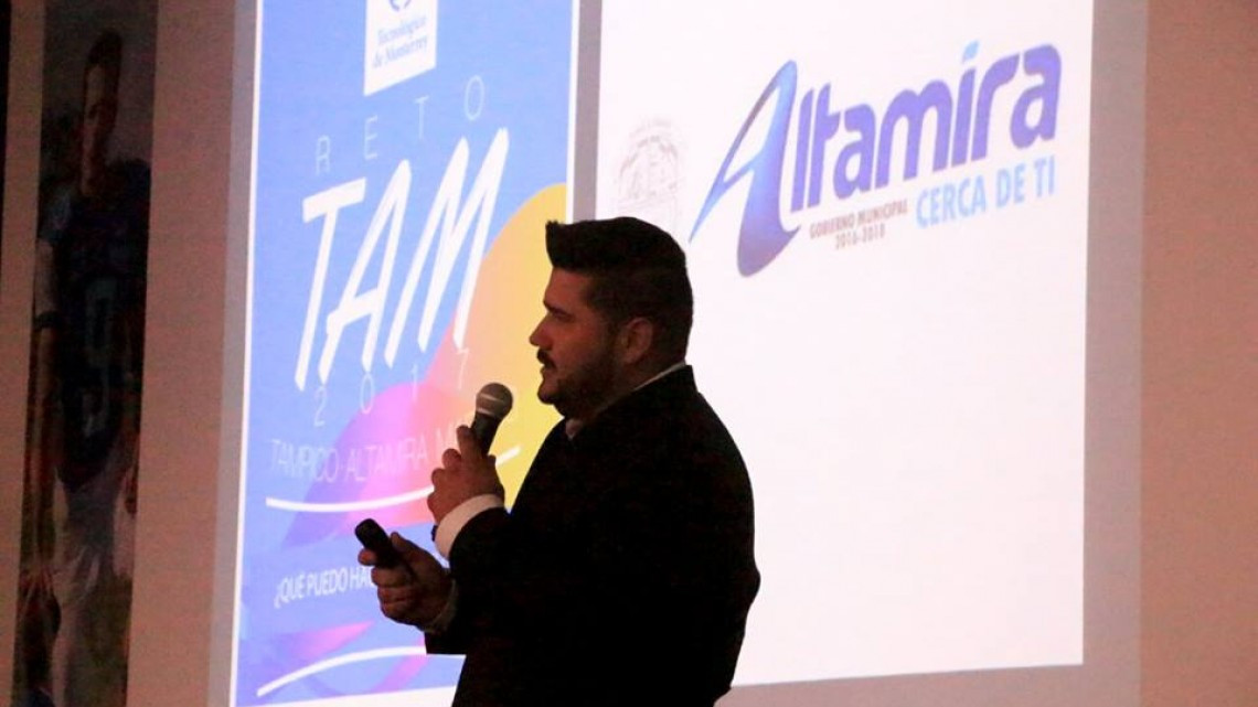 Asiste alcaldesa a evento Reto TAM 2017