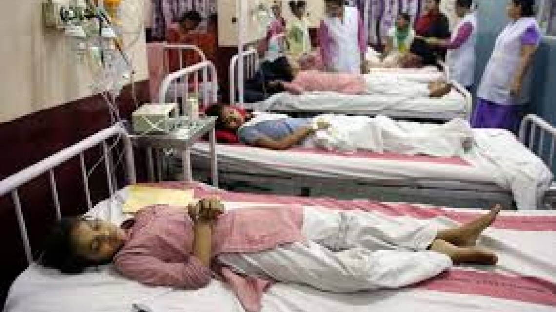 Fuga de gas tóxico en Nueva Delhi afecta a más de 300 niñas 