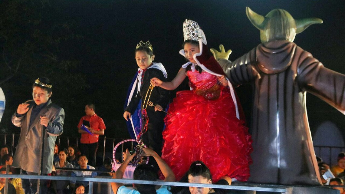 Rotundo éxito el primer desfile del Carnaval Tampico 2018