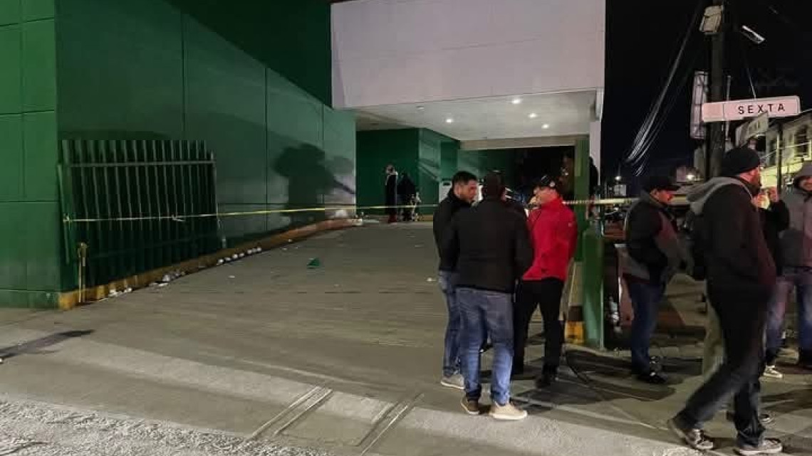 Evacuan hospital del IMSS tras incendio en Matamoros
