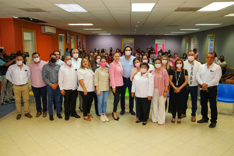 Concientiza a mujeres Gobierno Municipal durante Octubre Rosa 