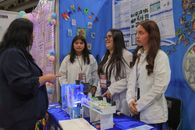  La ciencia es para resolver necesidades del entorno: Secretario de Educación