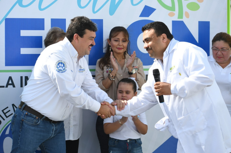 Inicia programa adopta un camellón