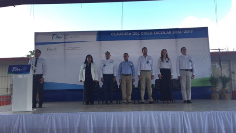 Concluye el ciclo escolar 2016-2017 con éxito