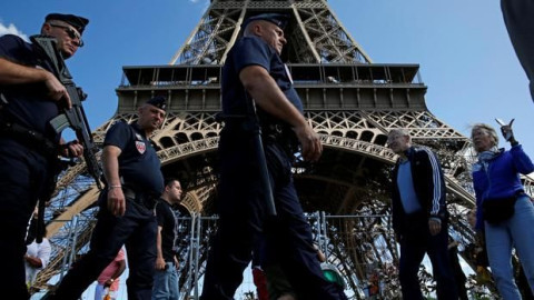 Internado en un psiquiátrico el agresor de la Torre Eiffel
