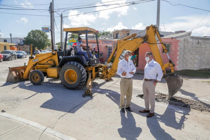 Madero avanza en obras de infraestructura vial