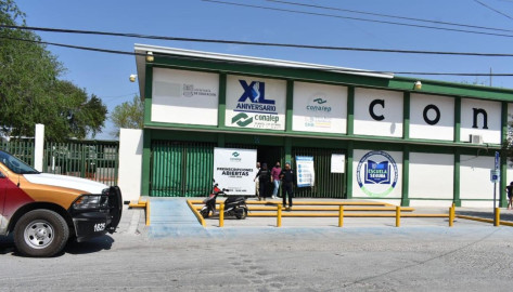 Presentan denuncias ante derechos humanos por discriminación a alumna del Conalep 