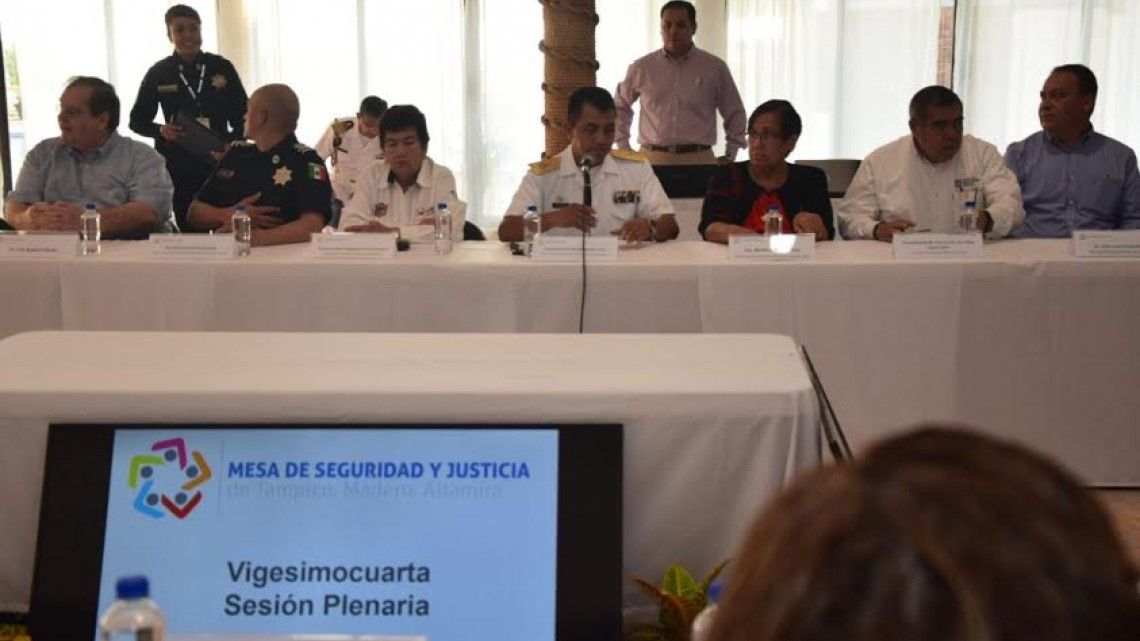 Entregan vehículos a zona sur para ser adaptados como patrullas