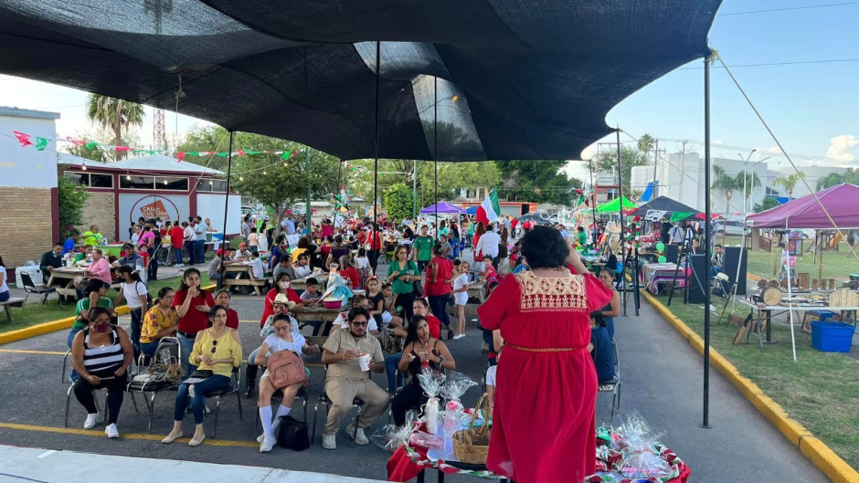 Invitan a disfrutar kermés en la casa de la cultura viveros