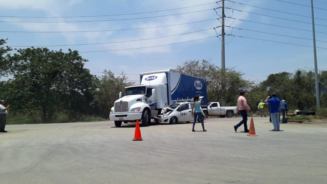 Exceso de velocidad, causa de fuerte choque