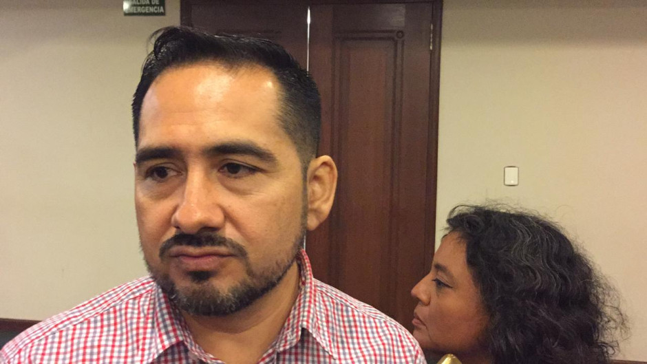 Desmiente ex diputado rumores sobre su salida o expulsión del PRD