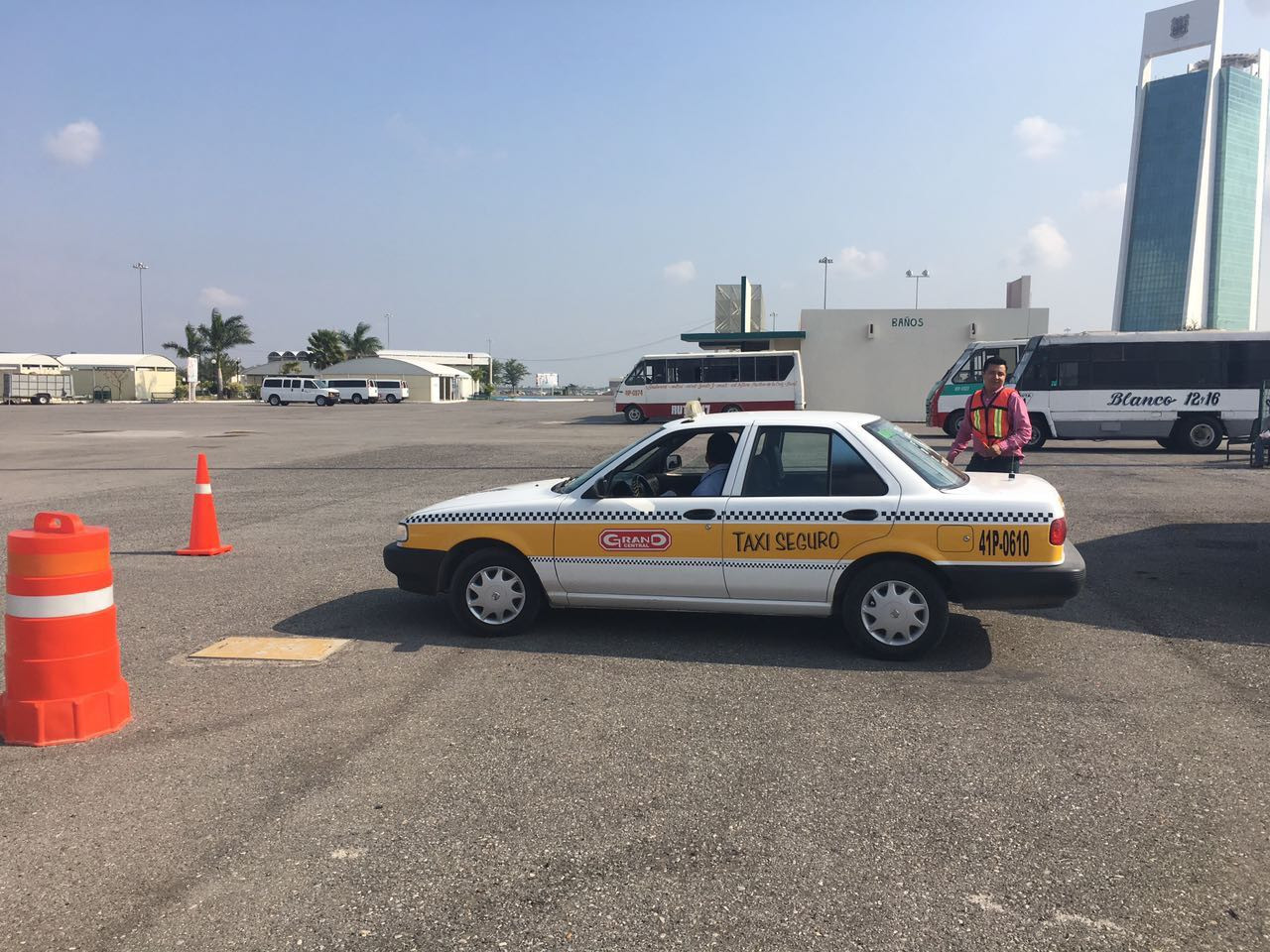 Evaluán a choferes de transporte público