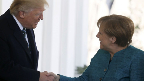 Llega Merkel a la Casa Blanca para reunirse con Trump