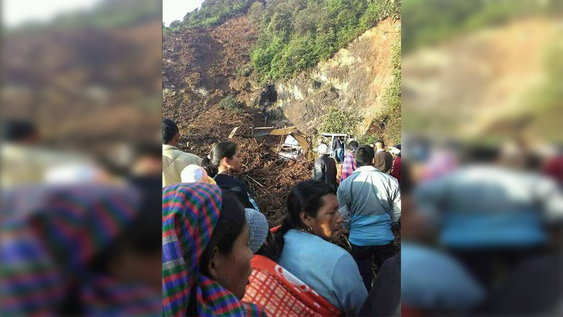 Deslave entierra viviendas y deja 11 personas muertas 