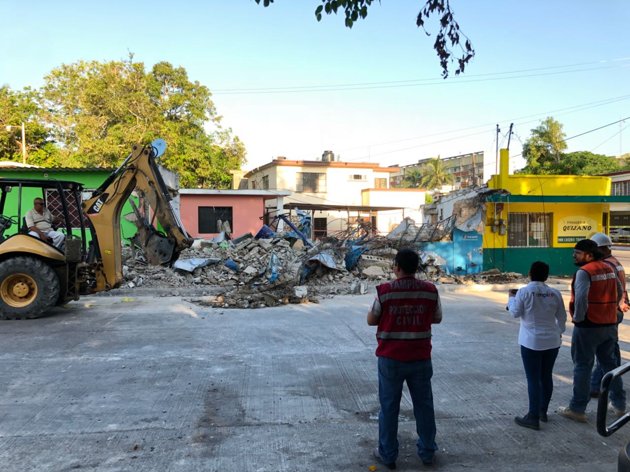 Exhorta autoridad a tramitar permiso de construcción par evitar tragedias