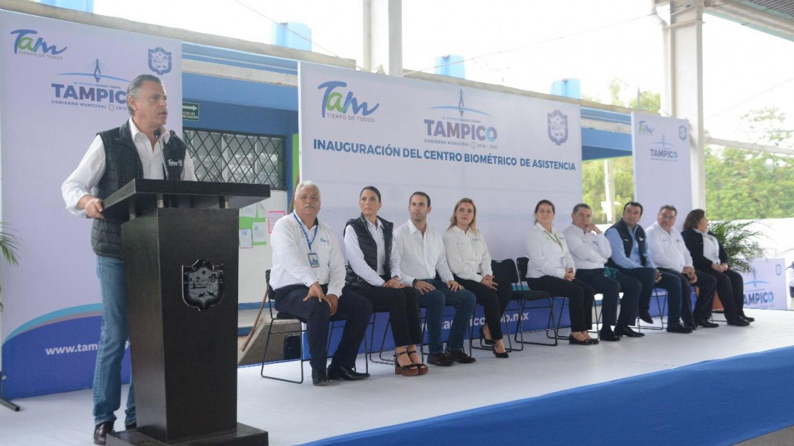 Inaugura Chucho Nader Moderno Control de Asistencia en los Planteles COBAT