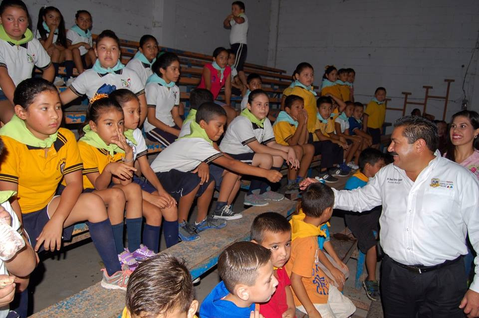 Realizan Rally Rural del programa "Un Psicólogo en Tu Escuela"