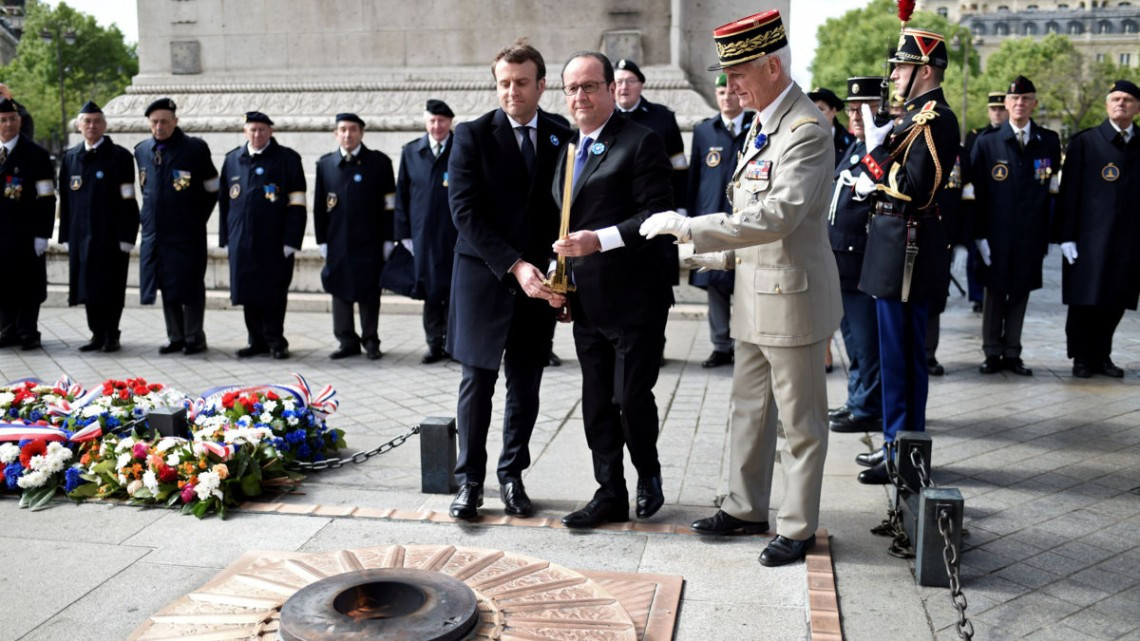 Macron y Hollande, juntos en conmemoración nacional en París