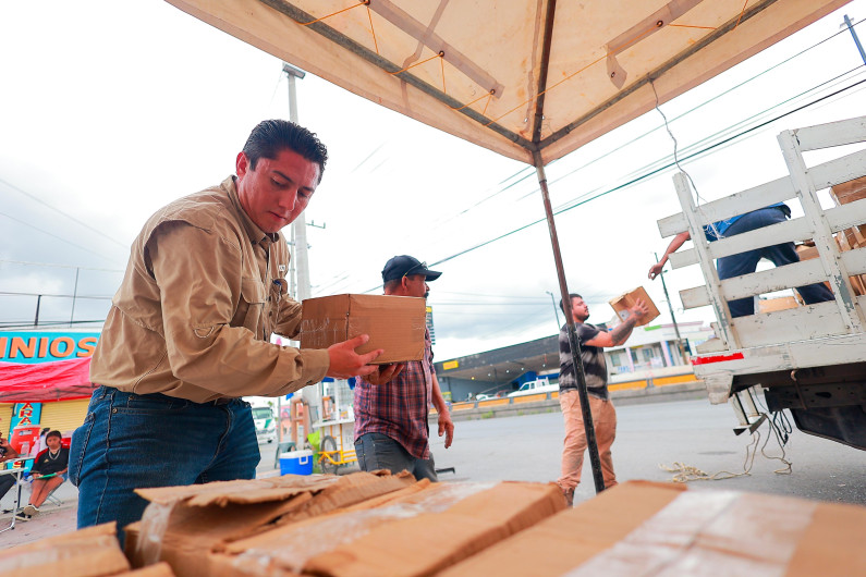 Continúa activo el Centro de Acopio del DIF-Reynosa en apoyo a Veracruz