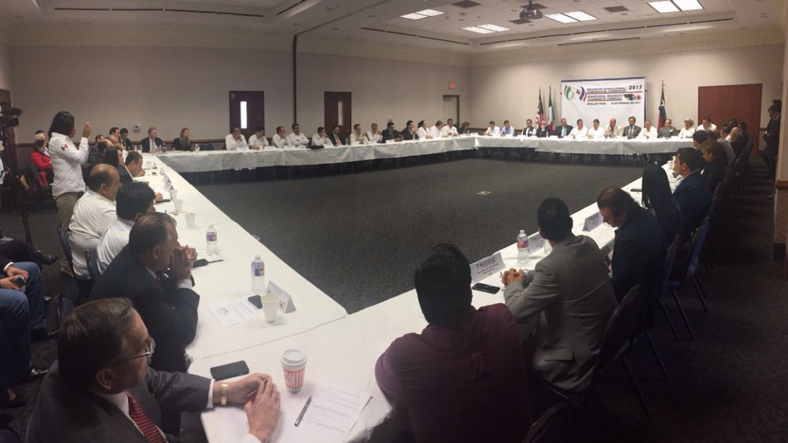 Gobierno estatal y ayuntamiento fomentan relaciones comerciales binacionales