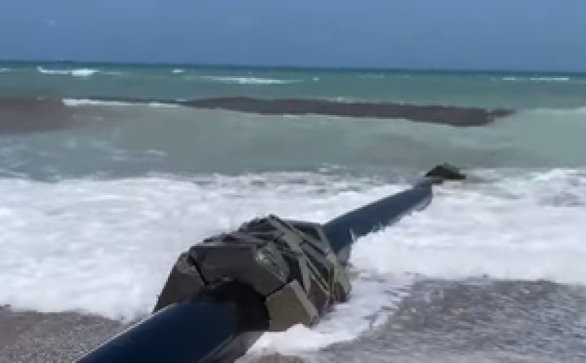 Denuncian derrame de sustancia desconocida el Playa de Altamira