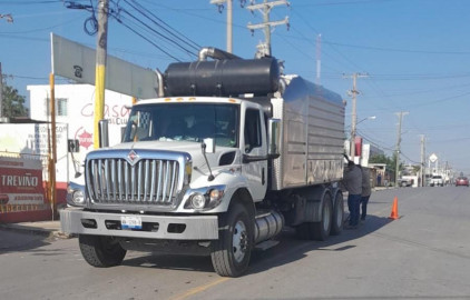 Refuerza Gobierno de Reynosa mantenimiento del drenaje sanitario