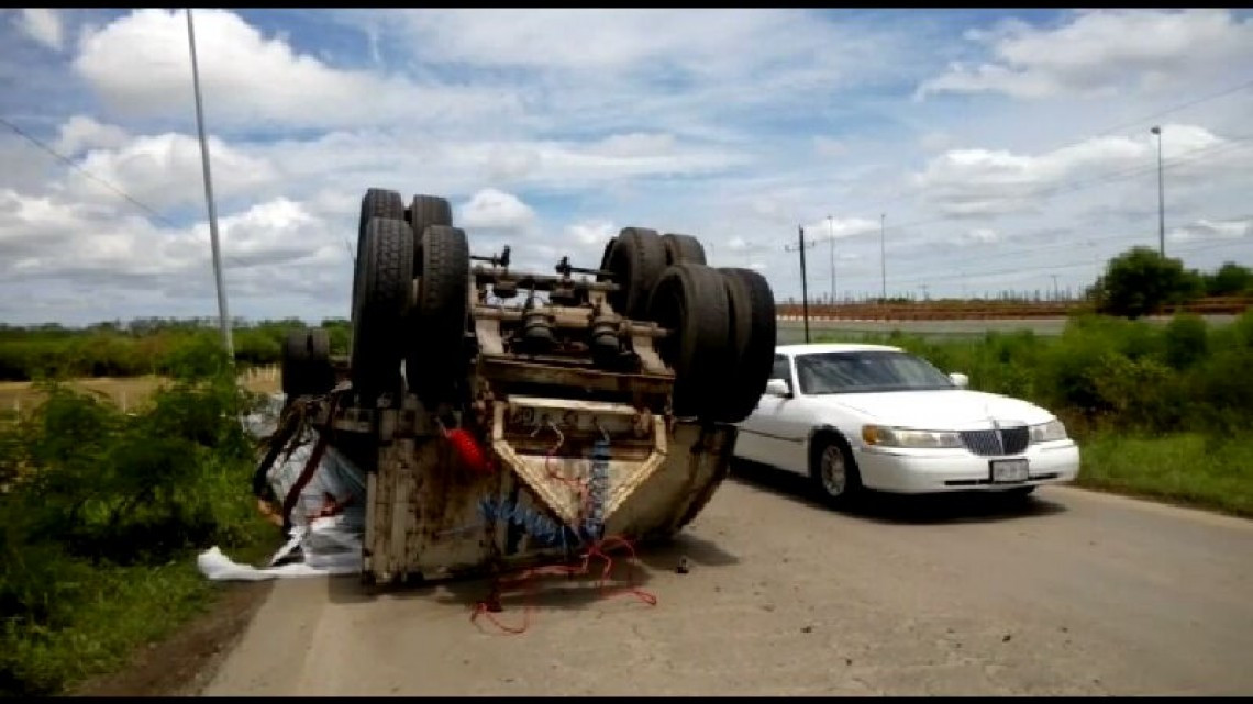 Otro accidente de tráiler en el fatídico "Puente el roto"