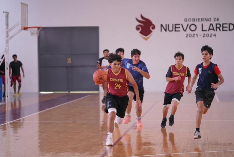 Participan más de 300 estudiantes en Festival Deportivo Patrio