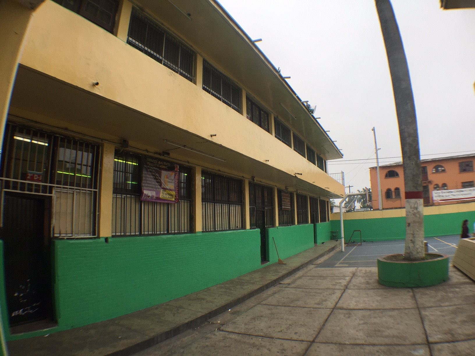 Aun no llegan recursos del Fonden para rehabilitar escuelas