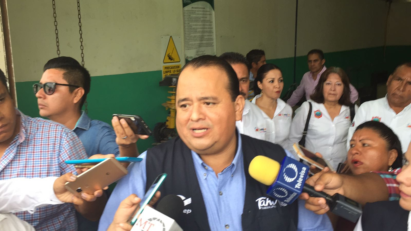 En riesgo por goteras simuladores motrices en Conalep