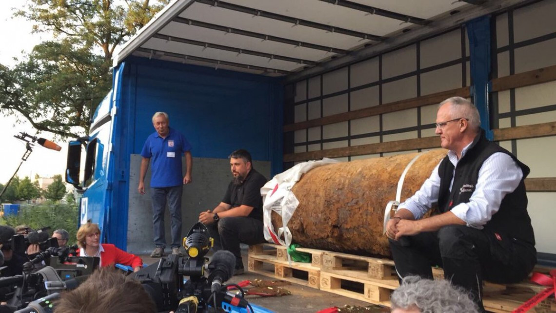 Desactivan una bomba de la Segunda Guerra Mundial en Frankfurt